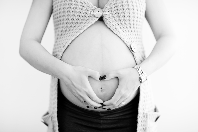 Maternity photography in Vancouver