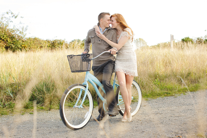 Sneak Peek: A vintage blue bicycle for two | Jen + Patrick