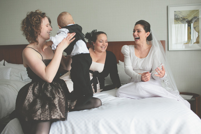 Bride ready note from groom Tea House in Stanley Park Wedding on New Years Day | Linnie + Nico
